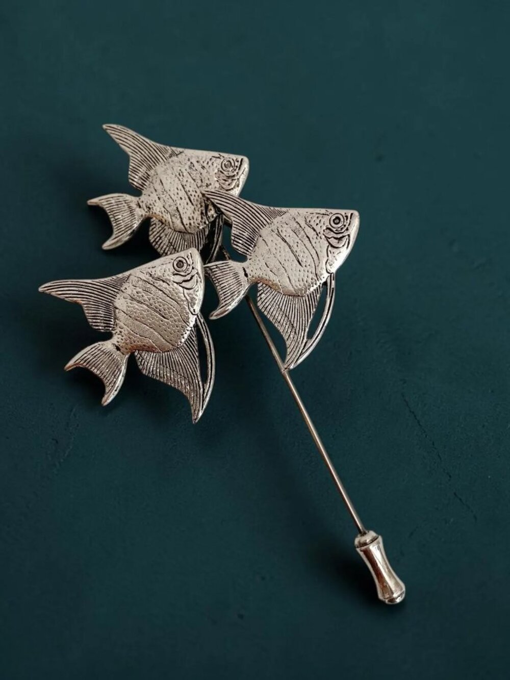 Vintage Tropical Fish Lapel Pin: Silver Tone Unisex Accessory | Jumping Fish